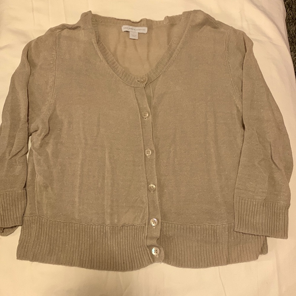 Women’s tan crop button down cardigan